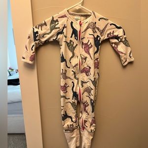 Bonds dinosaur pajamas. 12-18 months. Great condition.